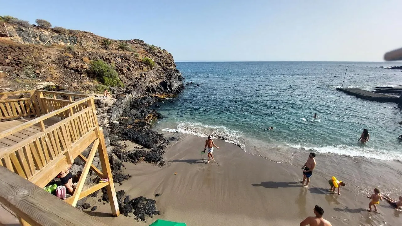Appartamento South Tenerife 2 Bedrooms With Sunny Terrace And Amazing Views To Teide And Pool Costa Del Silencio
