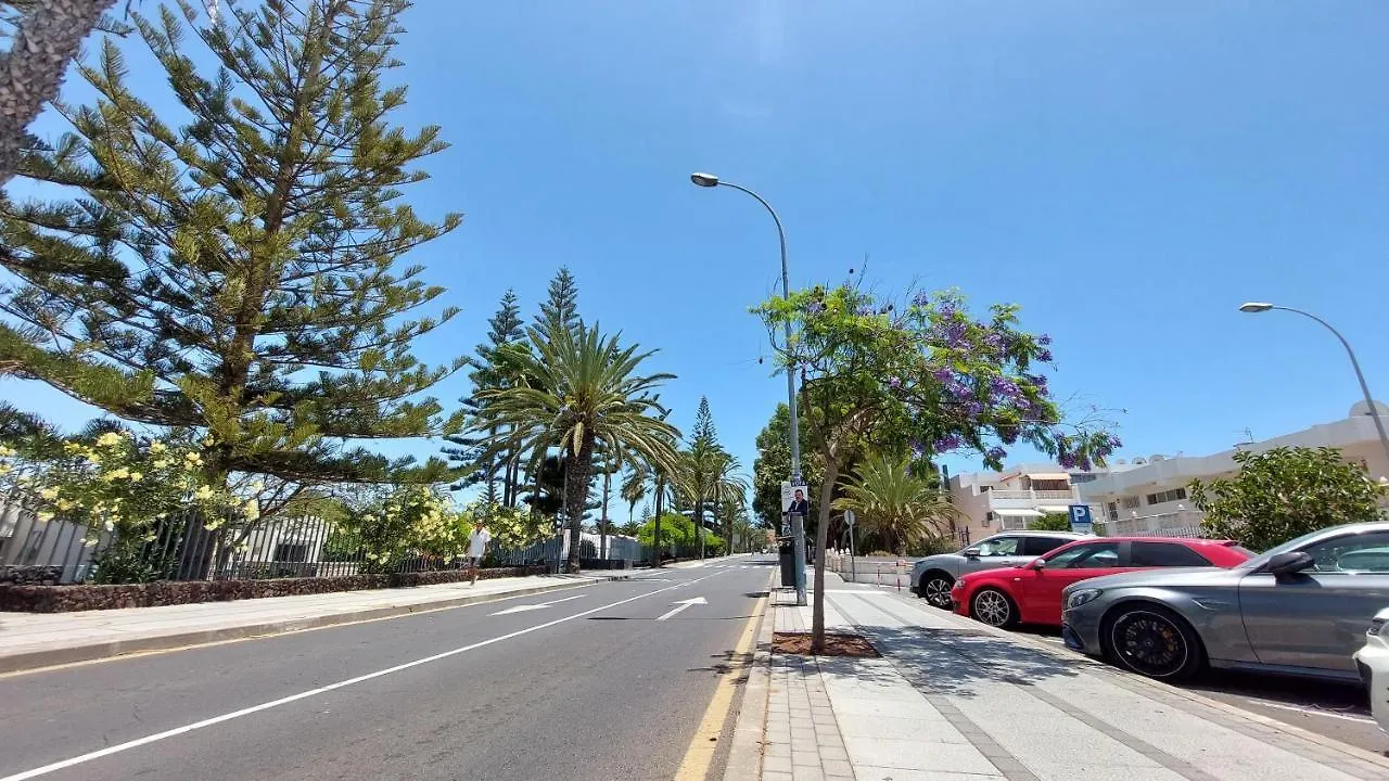 South Tenerife 2 Bedrooms With Sunny Terrace And Amazing Views To Teide And Pool Costa Del Silencio Apartamento